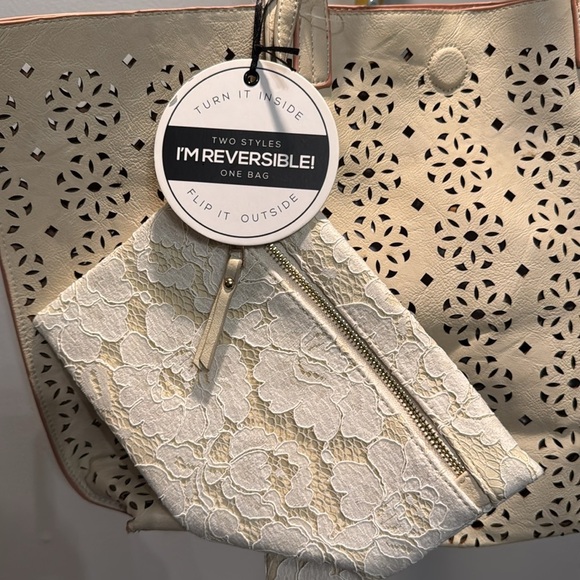 Under One Sky Cream and pink Laser-Cut Tote Bag NWT - Picture 4 of 10